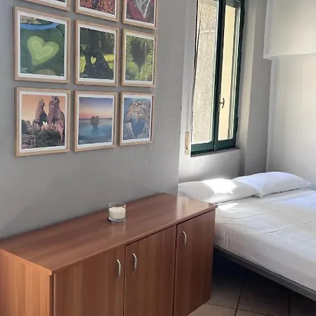 Piccolo Rifugio Di Desenzano アパート